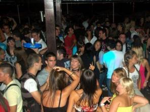 TIME OUT CLUB (Ada) // 064-23-86-006, Beograd